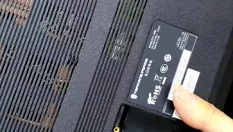 未来人类AMD游戏本r5 5600+16g+512g+rtx3060全新机器与七彩虹将星x15at及机械革命蛟龙5 极光Pro准系统对比，性价比还不错 就是略重