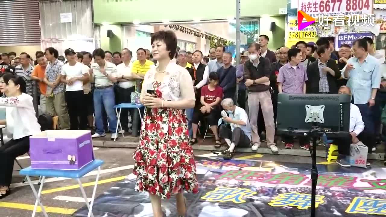 [图]互粉必回：高手在民间，大妈街头一曲粤语歌粤曲小调粤剧，专业级水准太好听