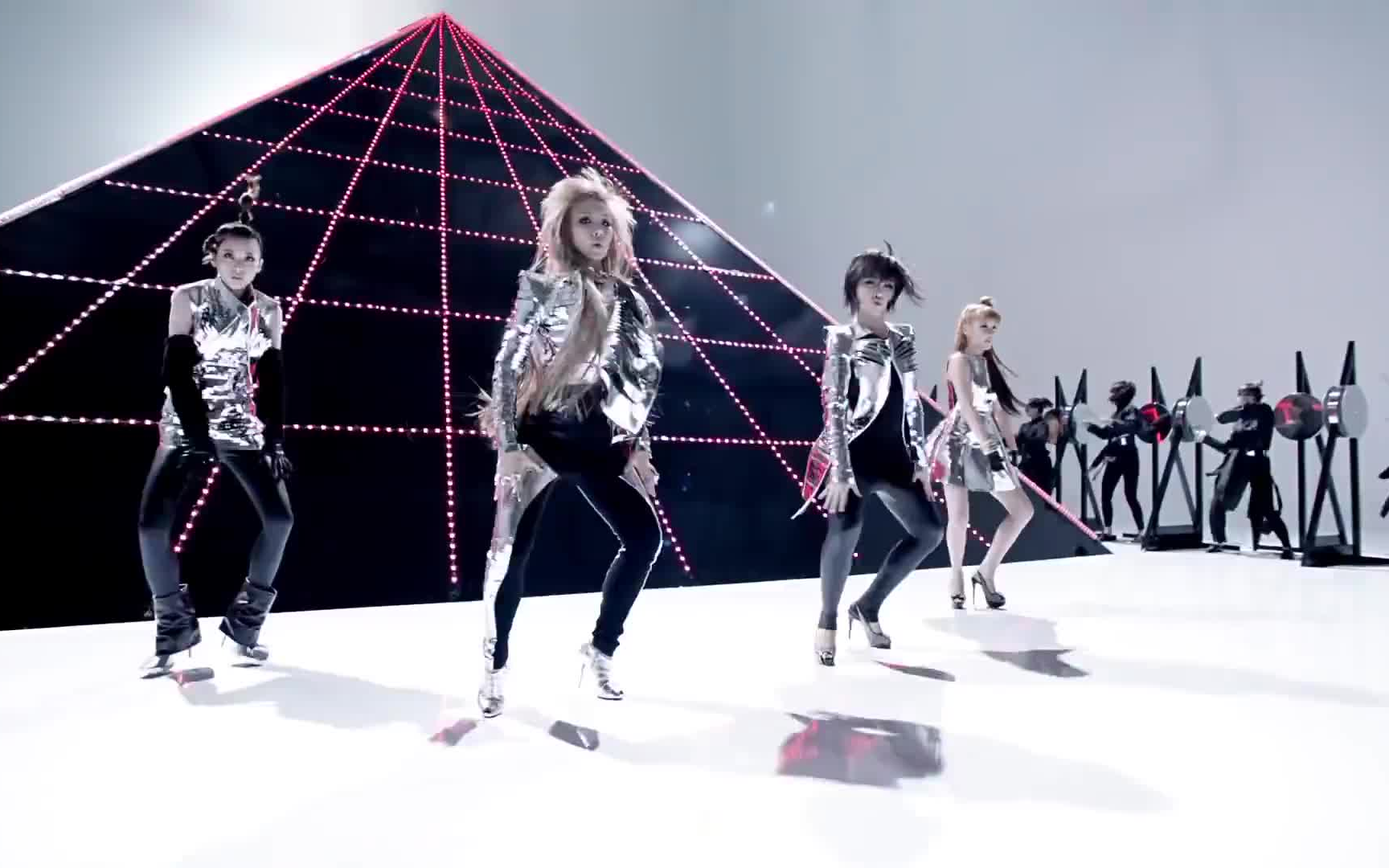 2ne1 i am the best mv