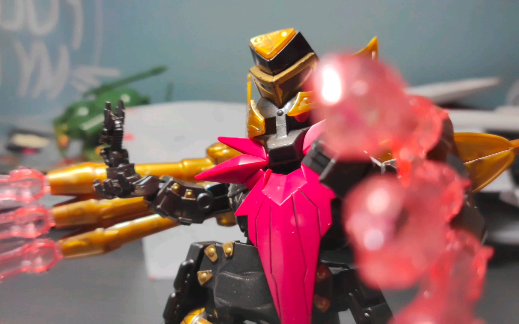 【模型随便拼1.0】董卓扎古勾线涂色