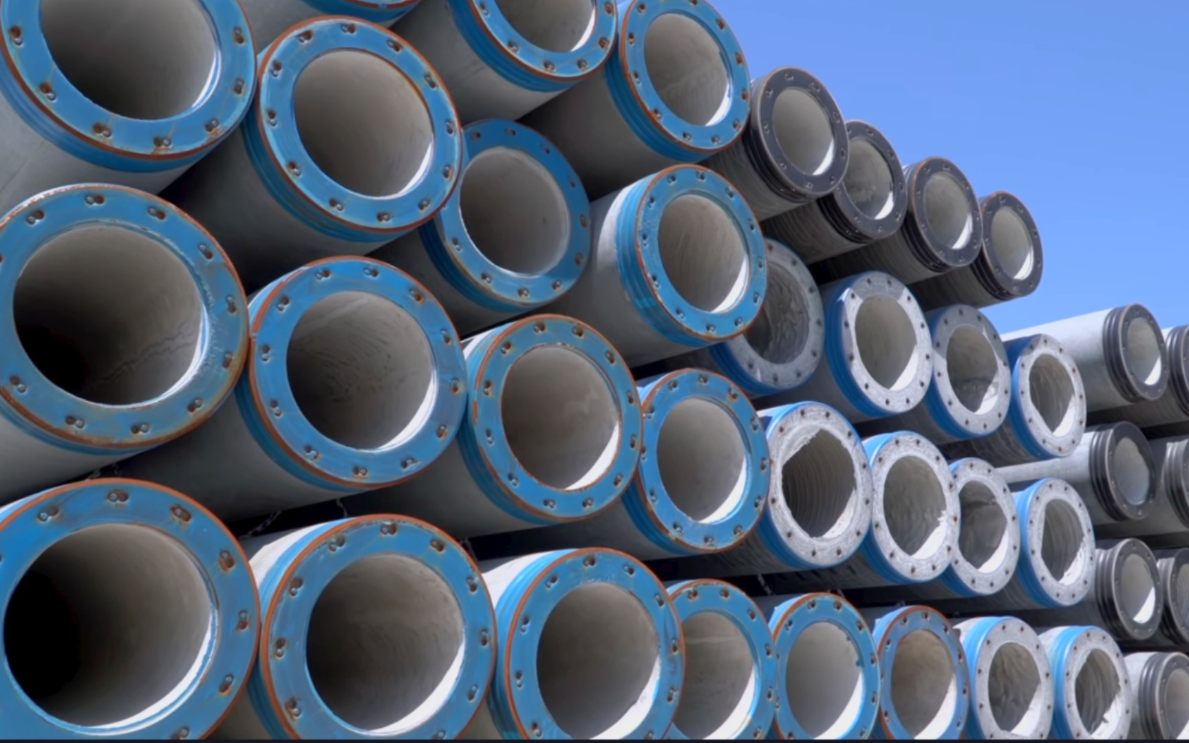 工厂实拍:水泥桩子生产过程