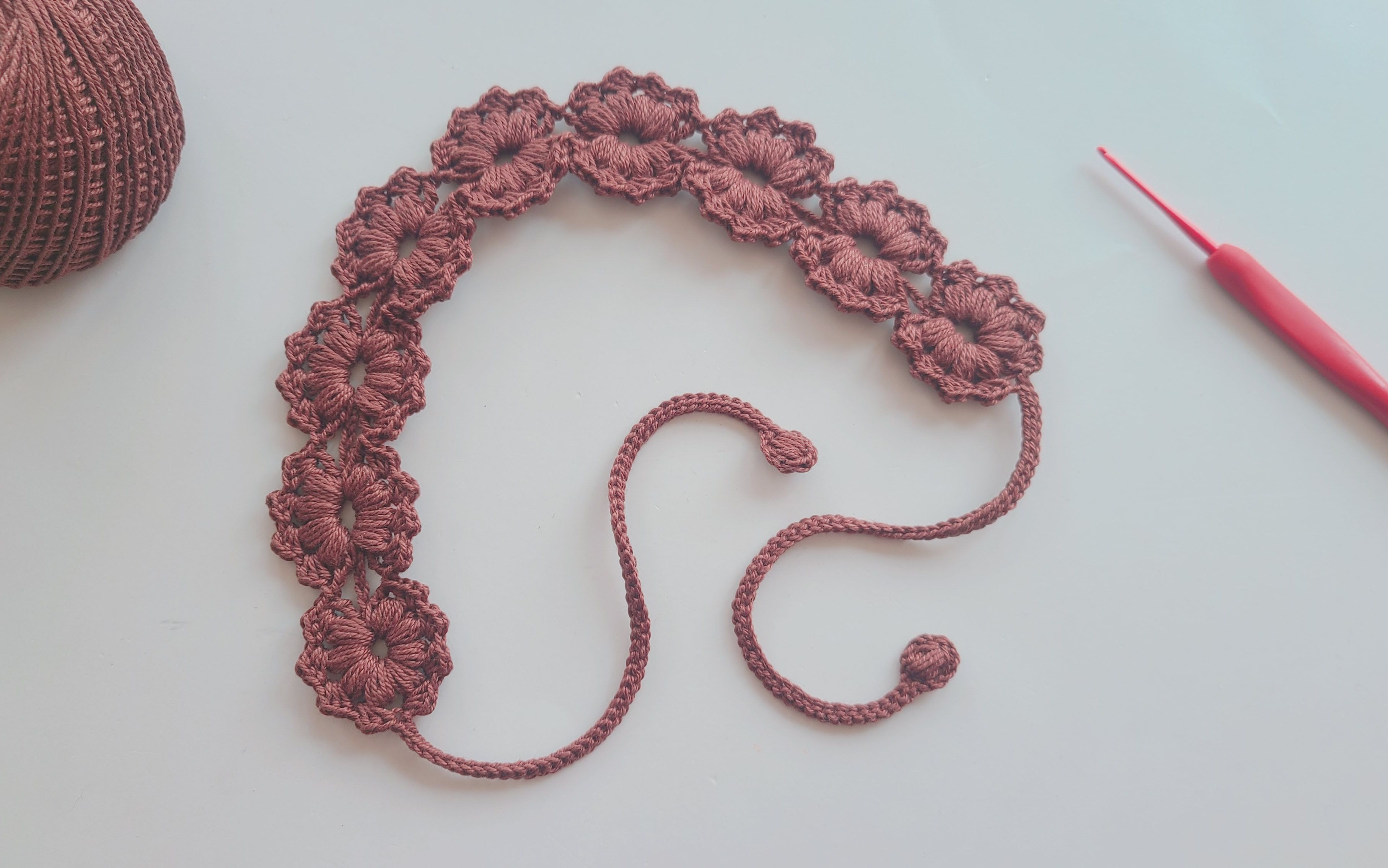 同心连花边织带钩针一线连发带精致而美丽