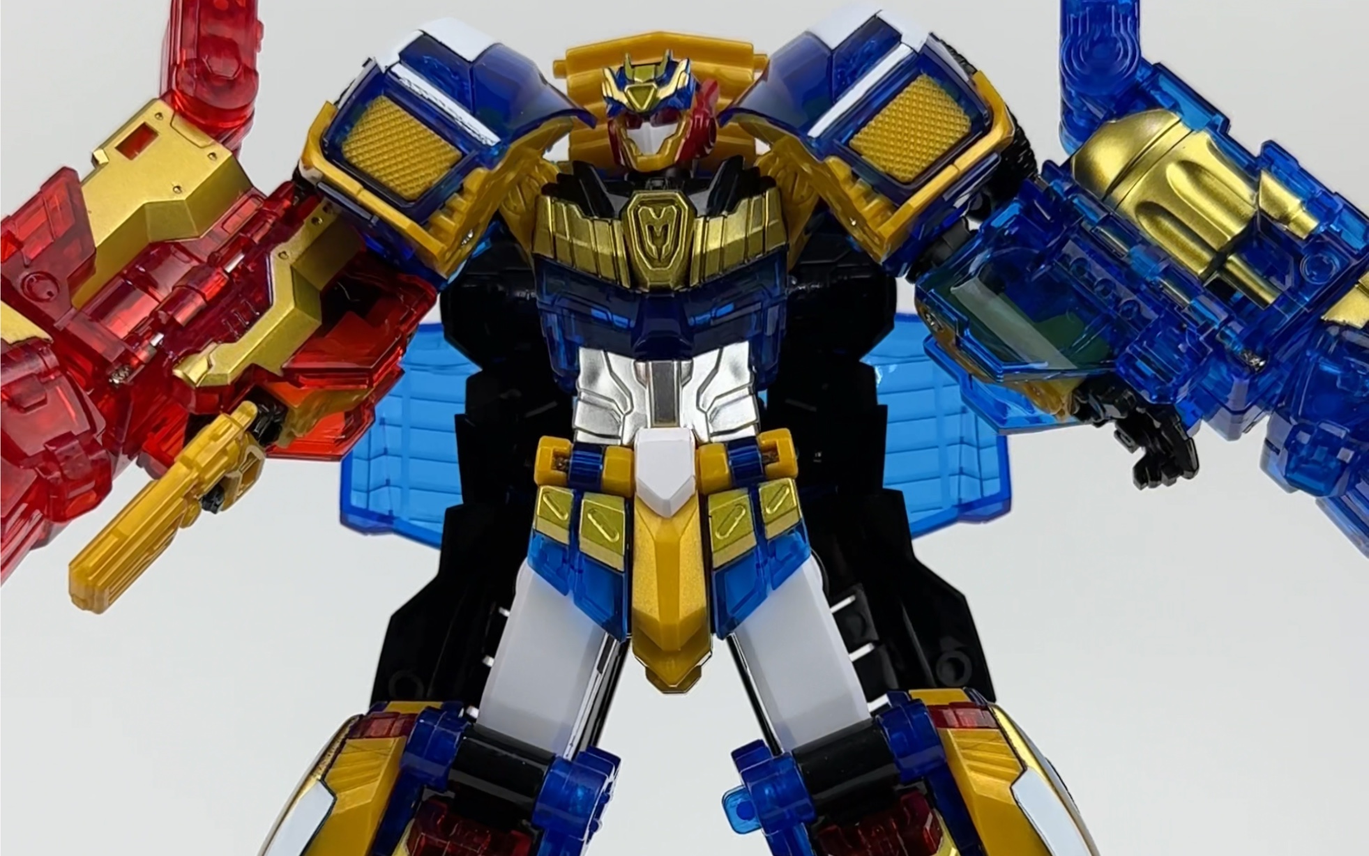 透明件真好看!炫卡斗士超炫电光王!