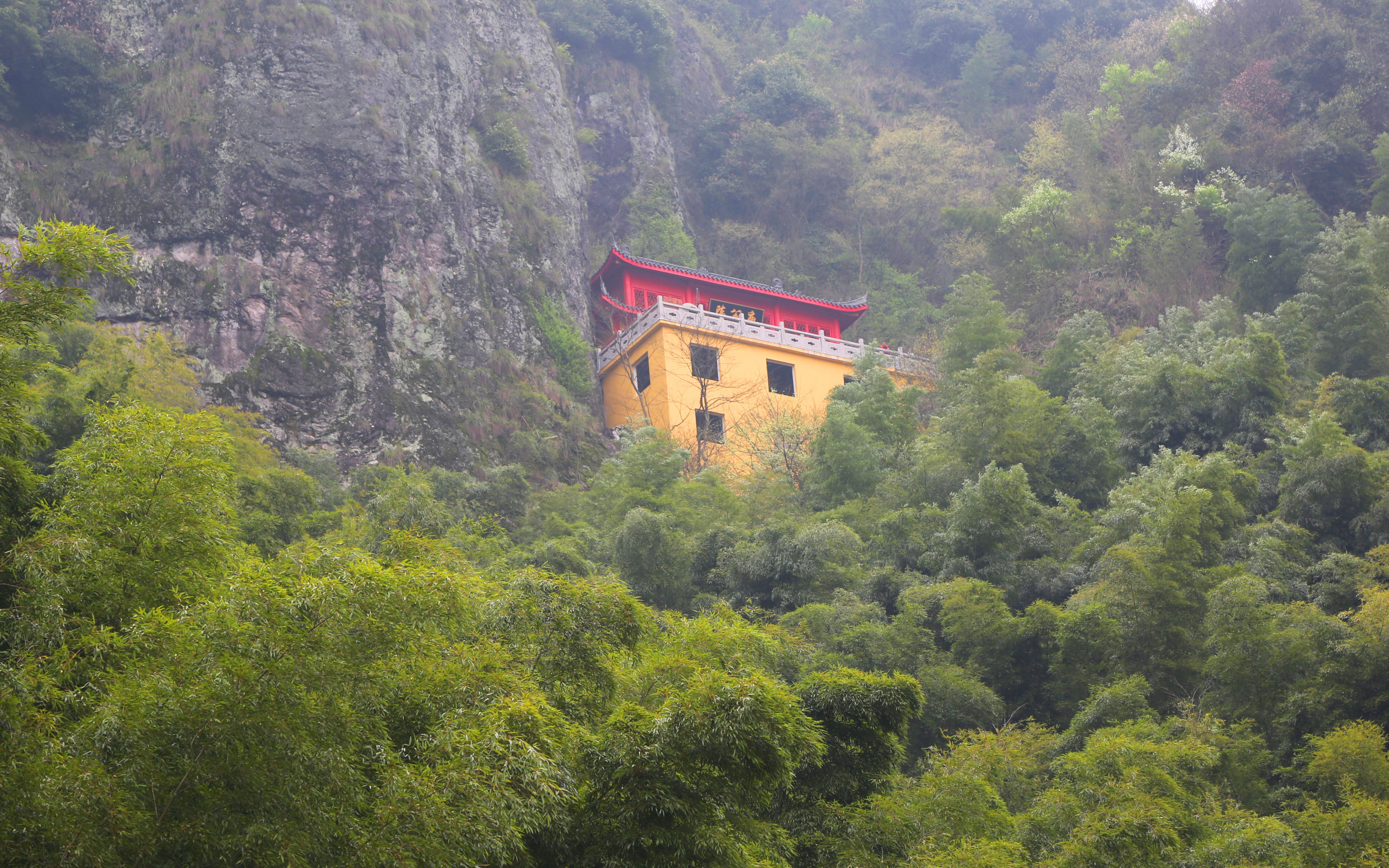 神秘悬空寺”走红网络 震撼 航拍一探究竟 解开惊人之谜哔哩哔哩bilibili