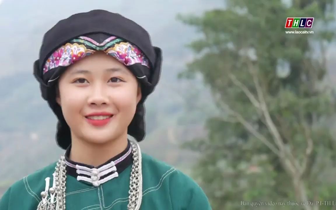 越南老街省电视台介绍小粉民族的民歌