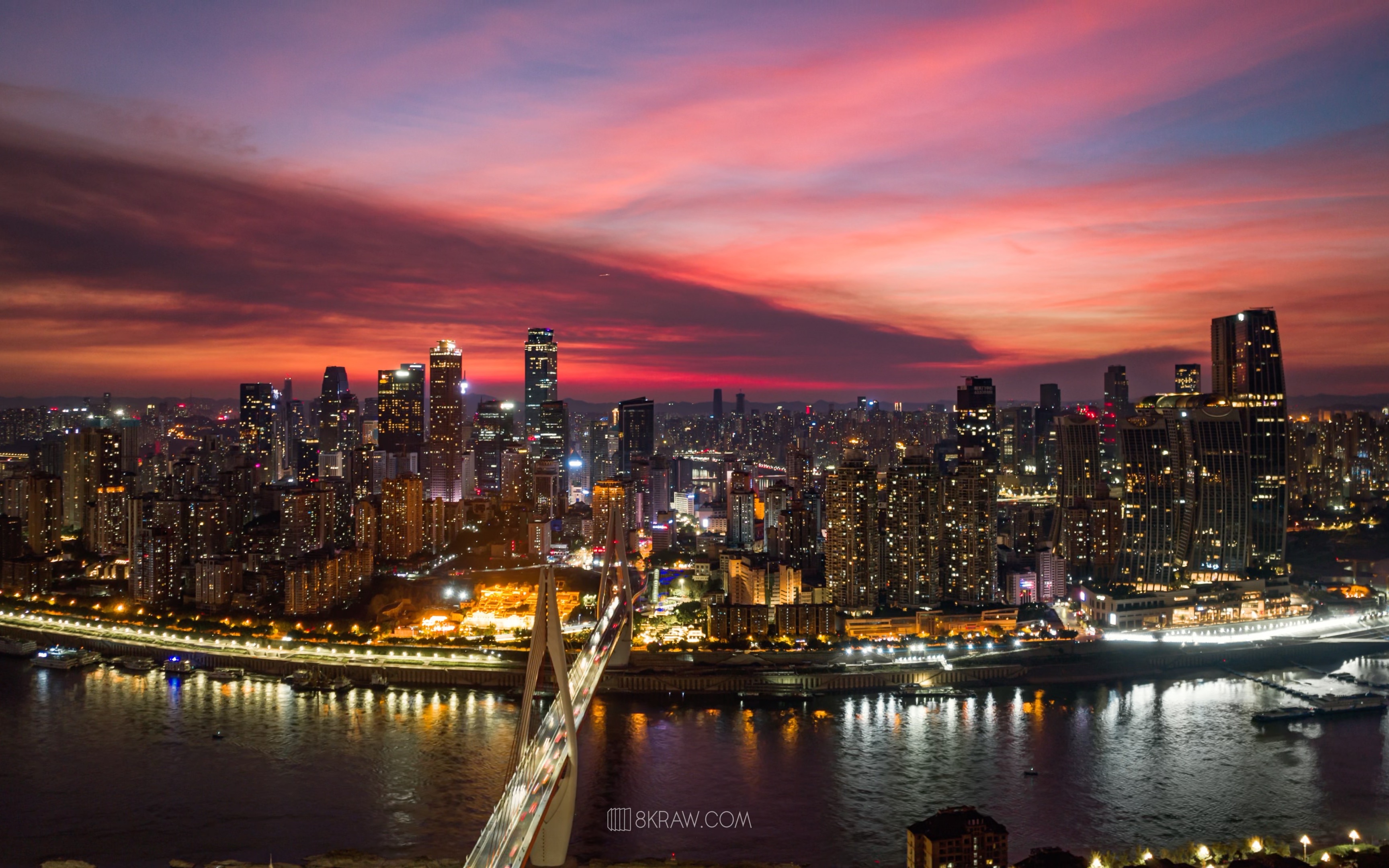 重庆渝中半岛"字水宵灯"内透晚霞_哔哩哔哩_bilibili