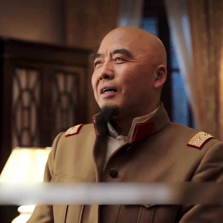 老帅不费一枪一弹,用人情世故平复叛乱 "李雪健 "好剧推荐 "少帅电视