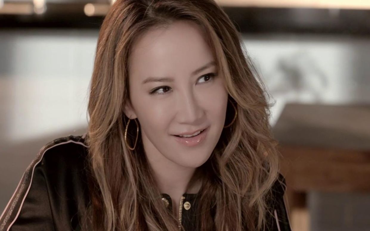 李玟的路见不平拔刀相助,没想到结局如此悲凉