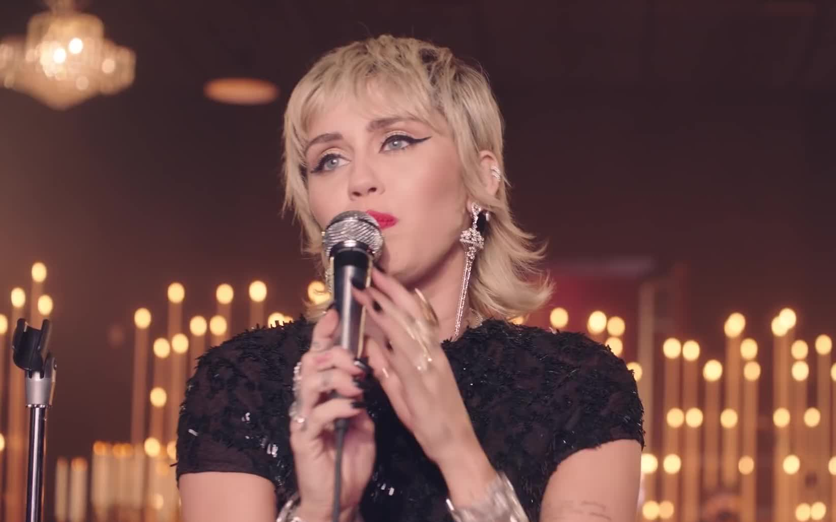 miley cyrus live 2020