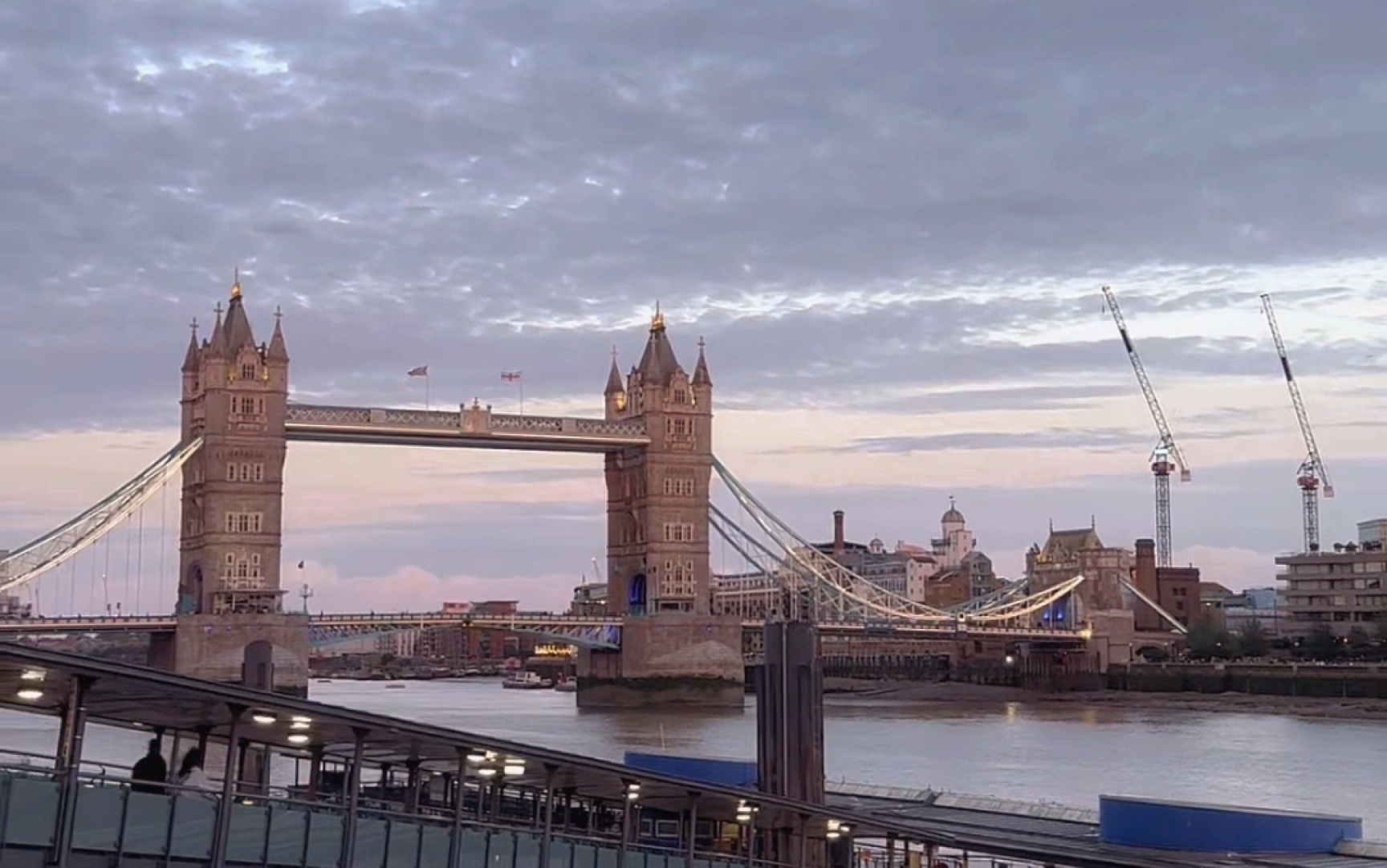 90s 夏日纪事 | i know you send me 神魂顛倒 | 泰晤士河 伦敦  