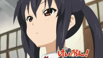 一个路人连名字都没有，还蛐蛐平泽忧