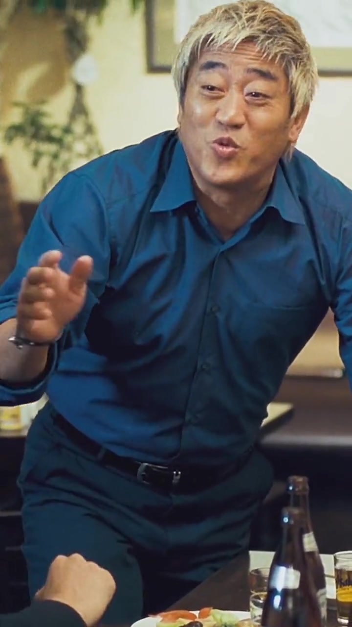 还记得他吗?"亚洲第一飞人"小黑哥%柯受良