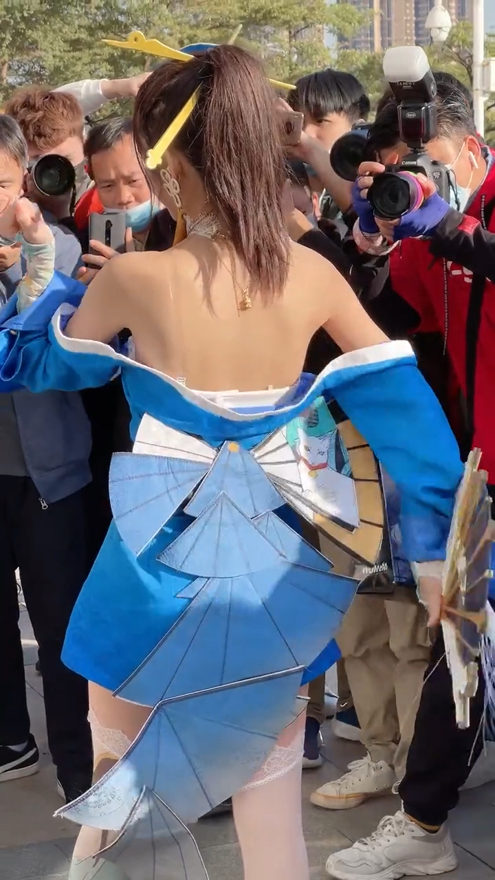 我还想看cos一下海尔兄弟