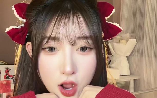 林晚晚2022.12.25抖音直播回放(片段)