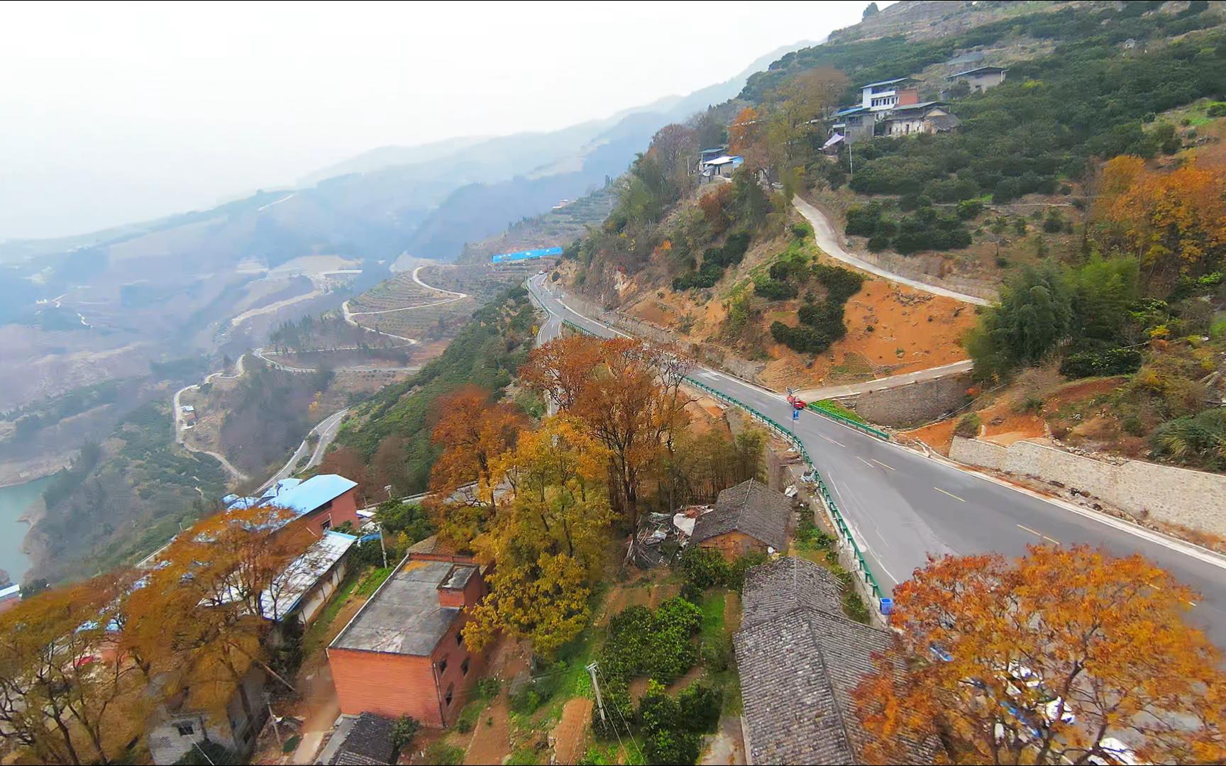 三峡之巅夔门上山路