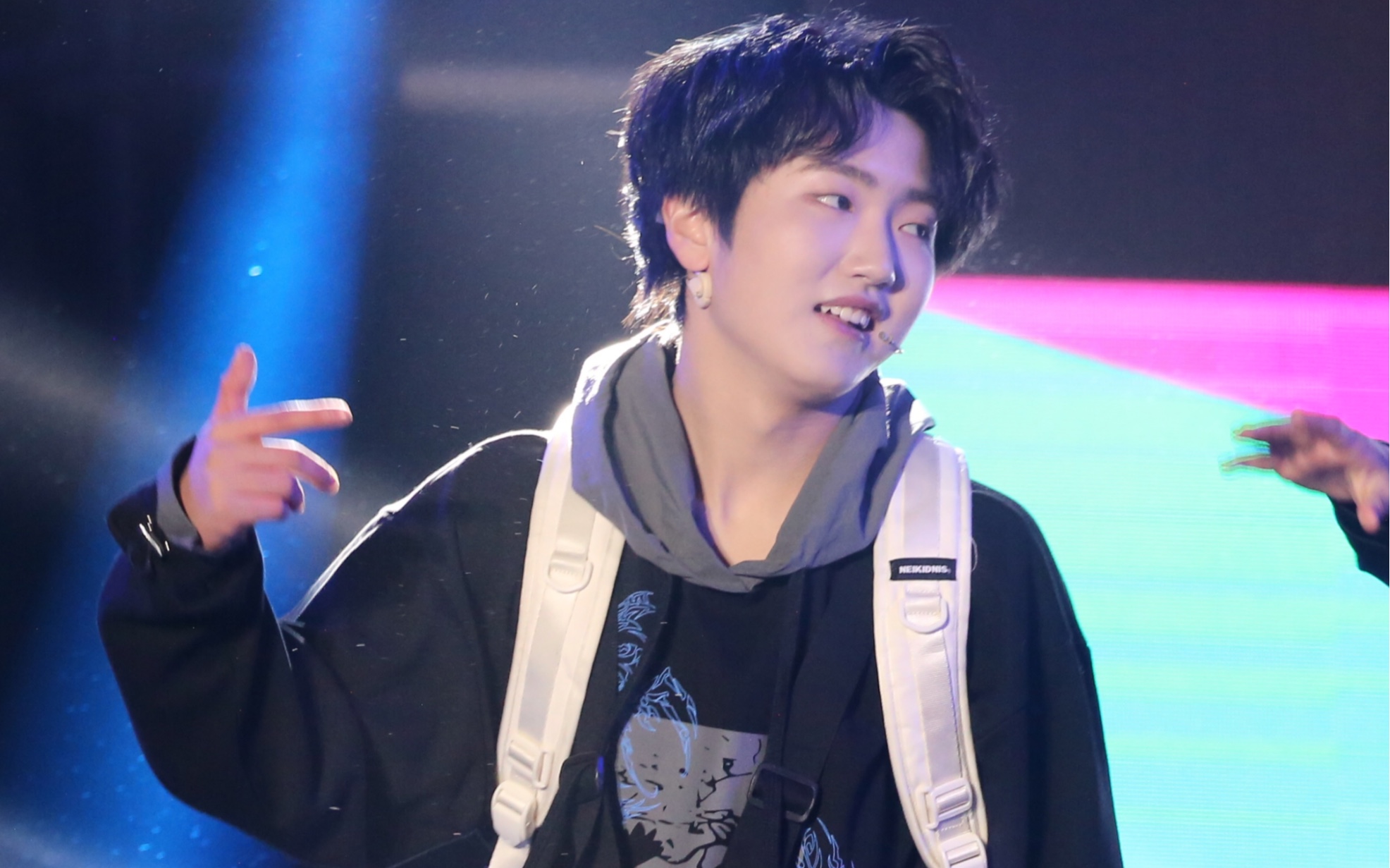 1026长沙由你音乐榜校园热liveenough贾涵予focus