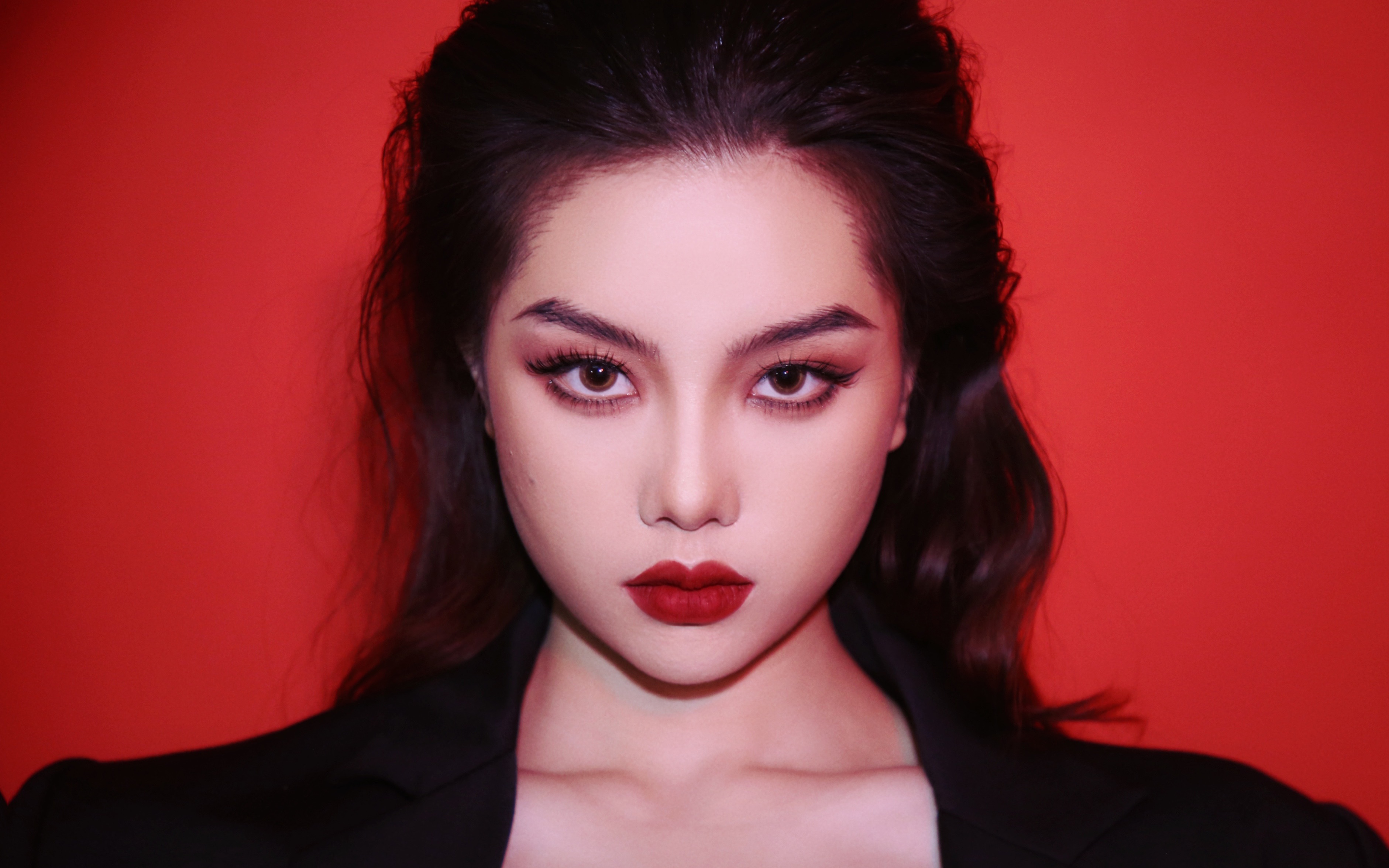 姬圈界的西装暴徒顶级攻气感女alpha妆