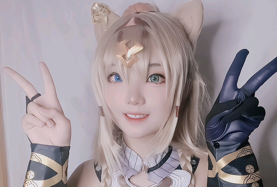 【帕朵菲莉斯cos】请给我金币