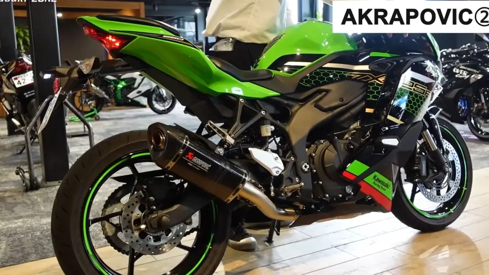 2021新型ZX-25R SE KRT EDITION サウンドや足つきを簡単チェック 