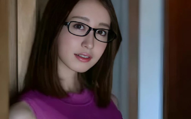 挡,妹妹说紫色很有韵味,知书达理筱田