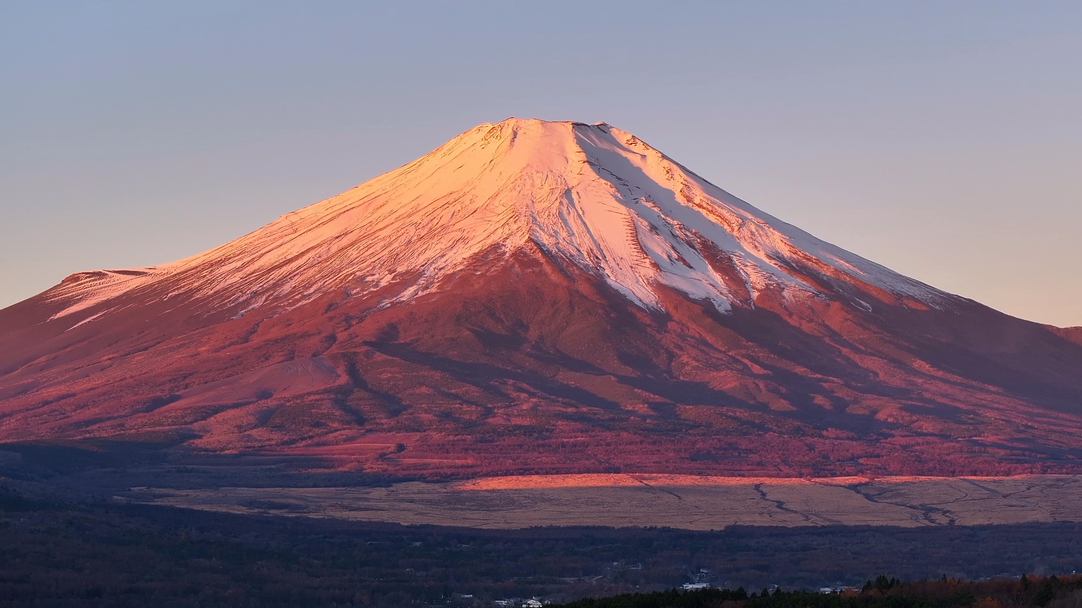 富士山顶部图片