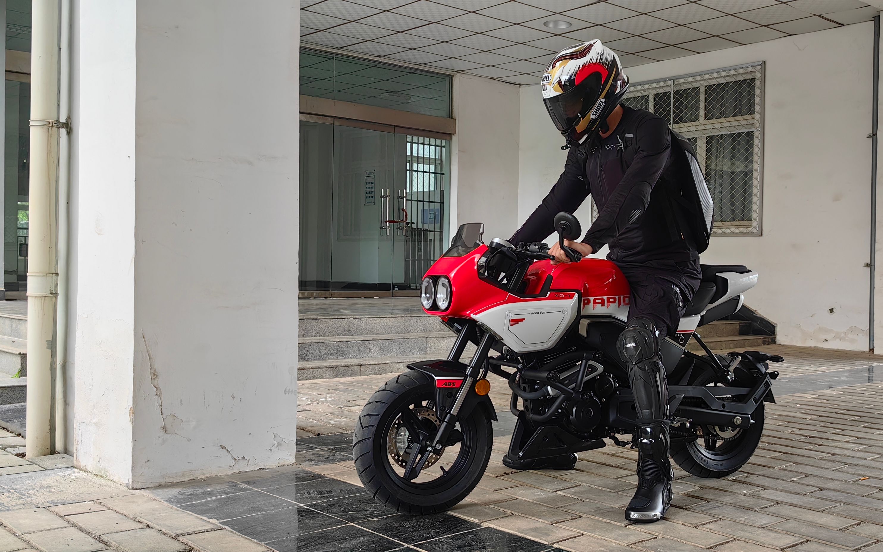 沉浸式再次体验春风新款狒狒