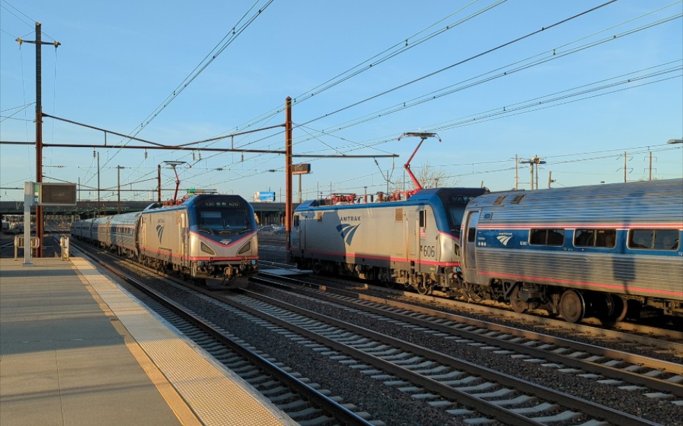 202204美铁amtrak东北区域号northeastregional停靠纽瓦克国际机场站