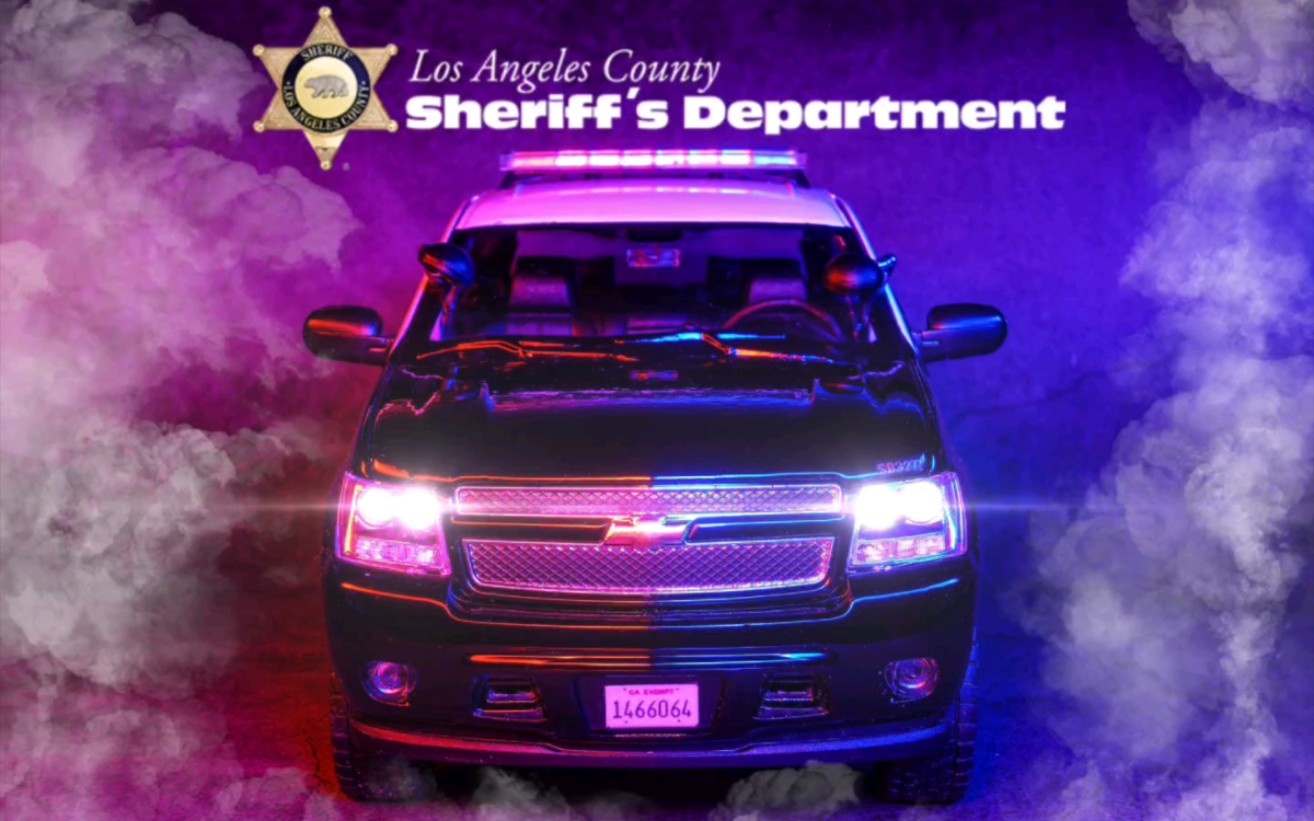 [welly] lasd tahoe k-9 unit 1:24警车模型