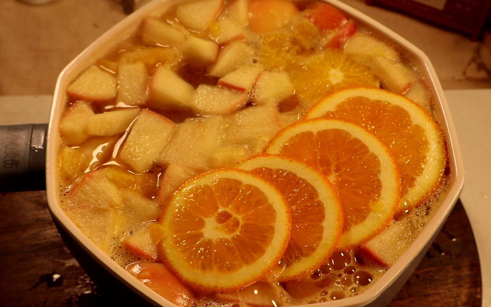 苹果热橙汤图片