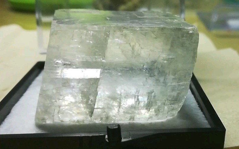 方解石方解石的双折射现象