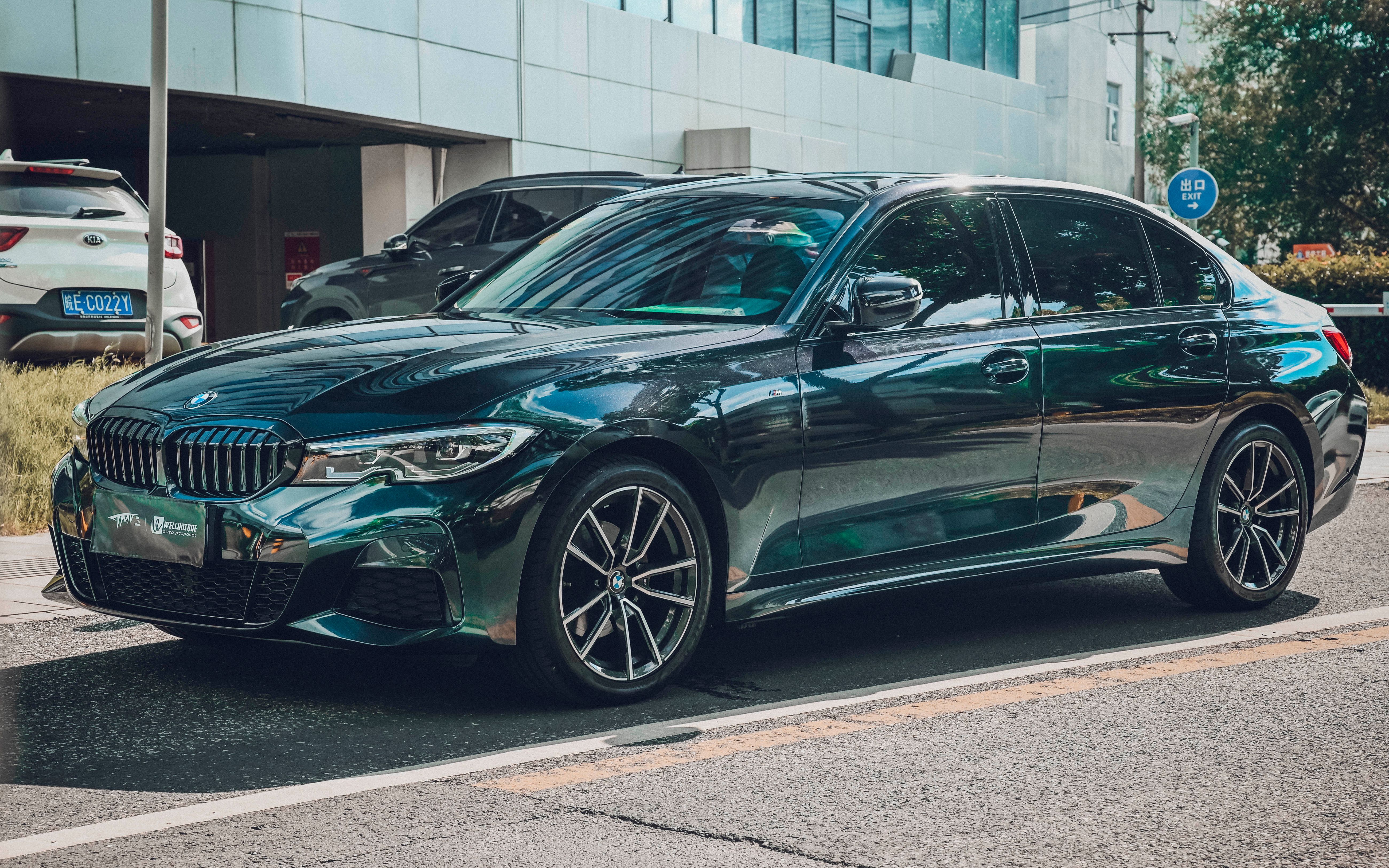 苏州无二汽车贴膜丨宝马3系贴tmd祖母石绿