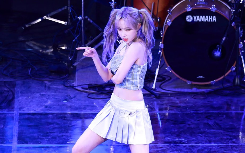 4k直拍winter金旼炡金玟庭savage220526aespa汉阳大学校庆饭拍08