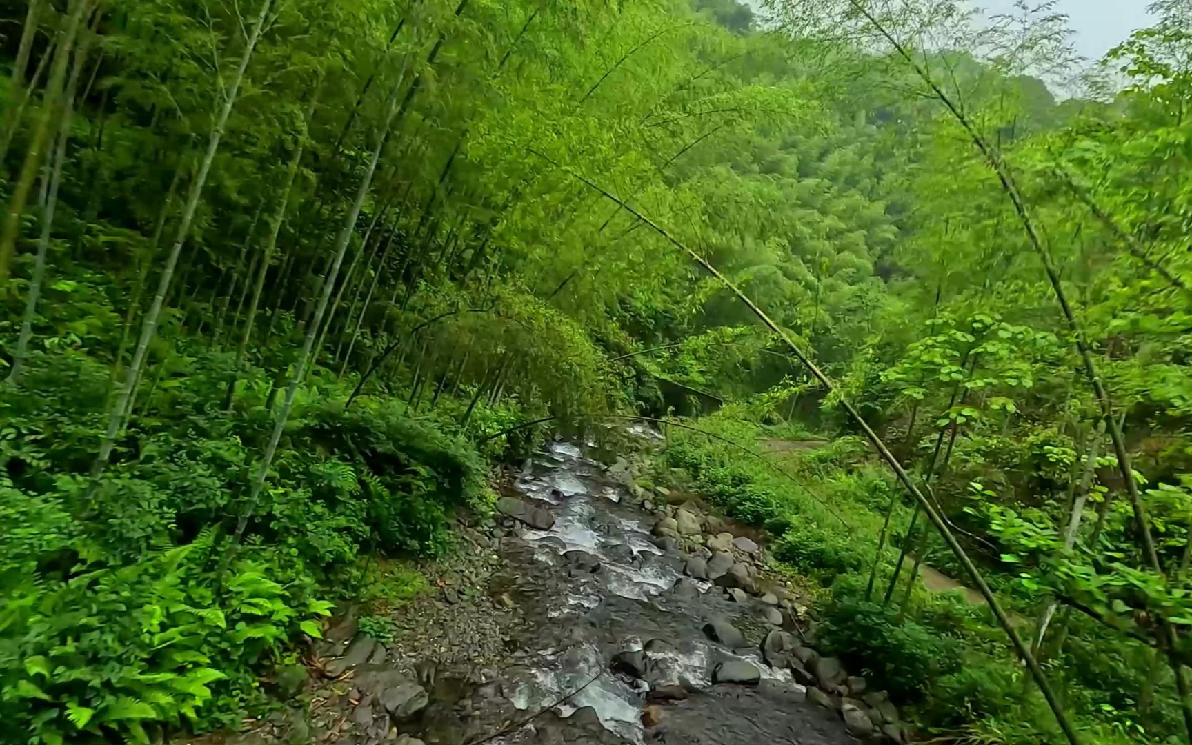 桂林市红滩瀑布,市内最大流量的瀑布,跟随朴师傅用FPV视觉感受这壮阔的场景哔哩哔哩bilibili