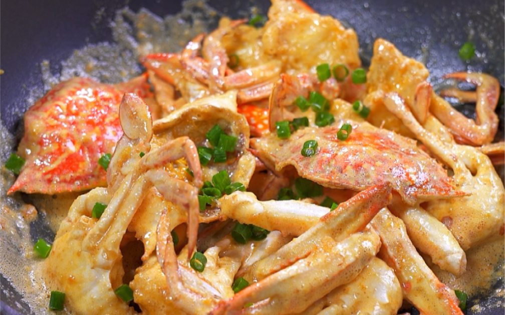 这样做的咸蛋黄焗螃蟹太香了