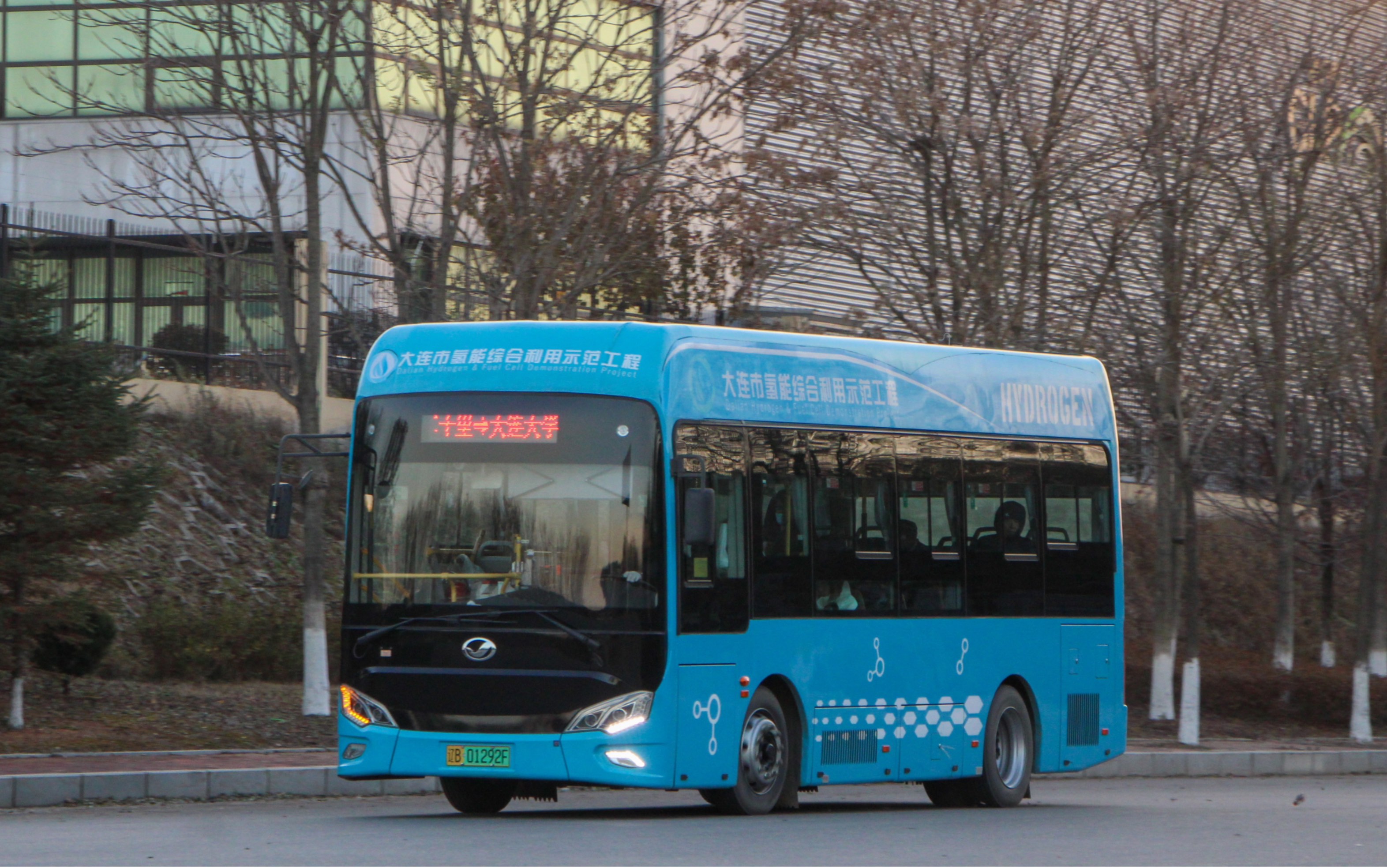 大连交运3702路sr6860fcevgs1运行视频 搭载绿控tz410xs-lkm2802电动