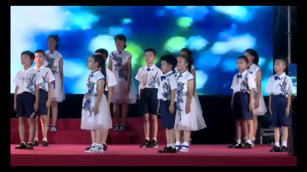 [图]玉鸣小学六一文艺表演