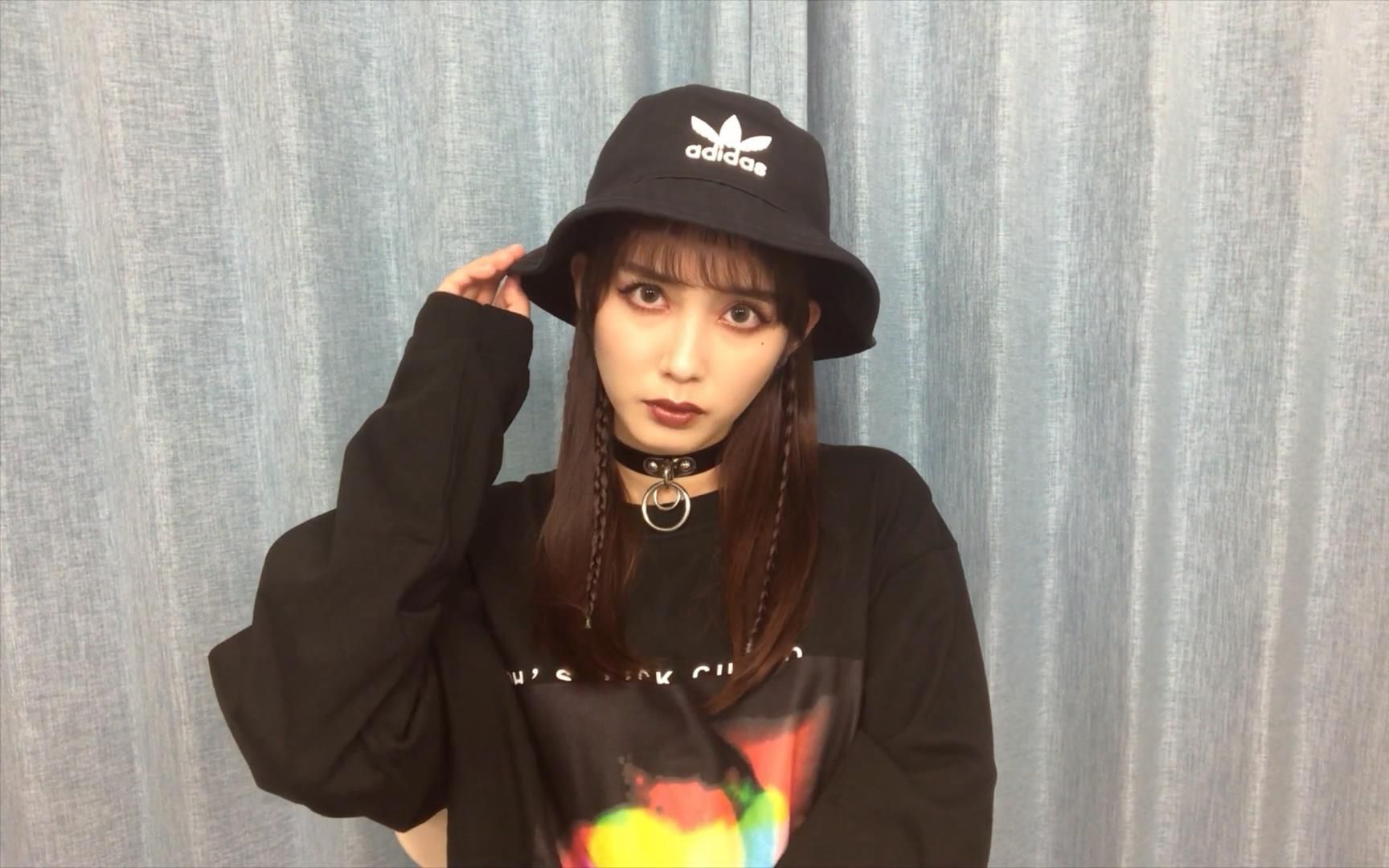 松田瑠华假面骑士poppy今天是成熟女强人的妆容