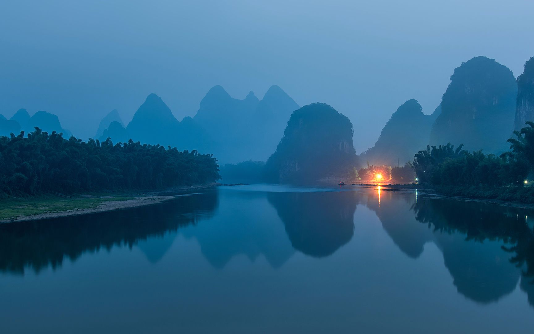 一小时漓江边听雨声 解压 白噪音