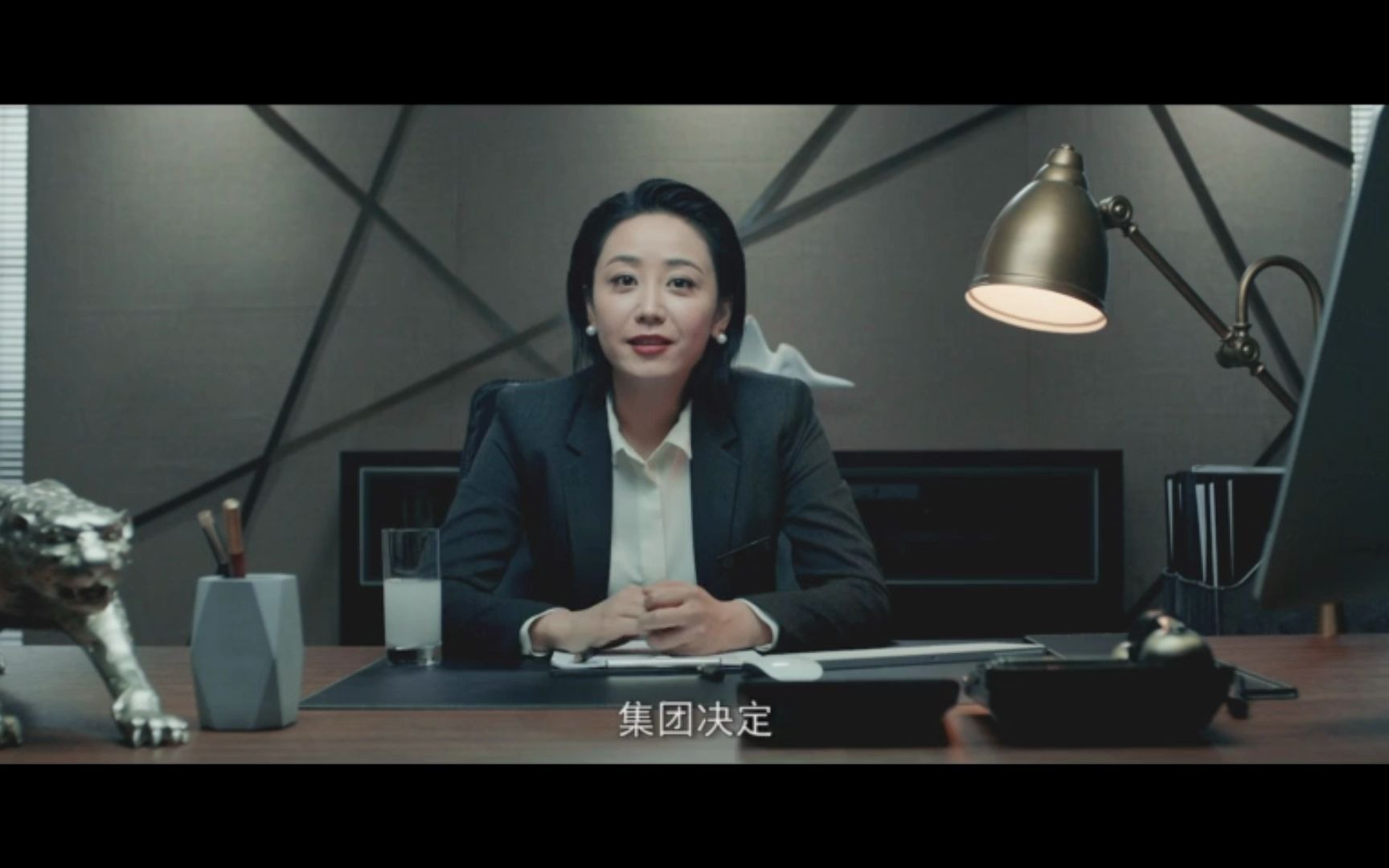 《日不落酒店》首映"笑果"预告片,黄才伦爆笑来袭!辣目洋子搞笑上场