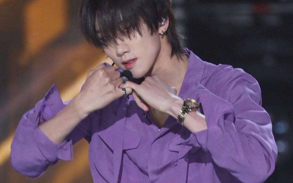 超级爱小八这场的造型,终于找到了现场