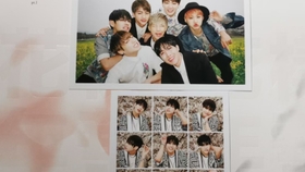 防弹少年团旧专开箱第三弹 花样年华pt 1 Minimoni小卡 坠入八周年特别礼物烧酒杯 哔哩哔哩 つロ干杯 Bilibili