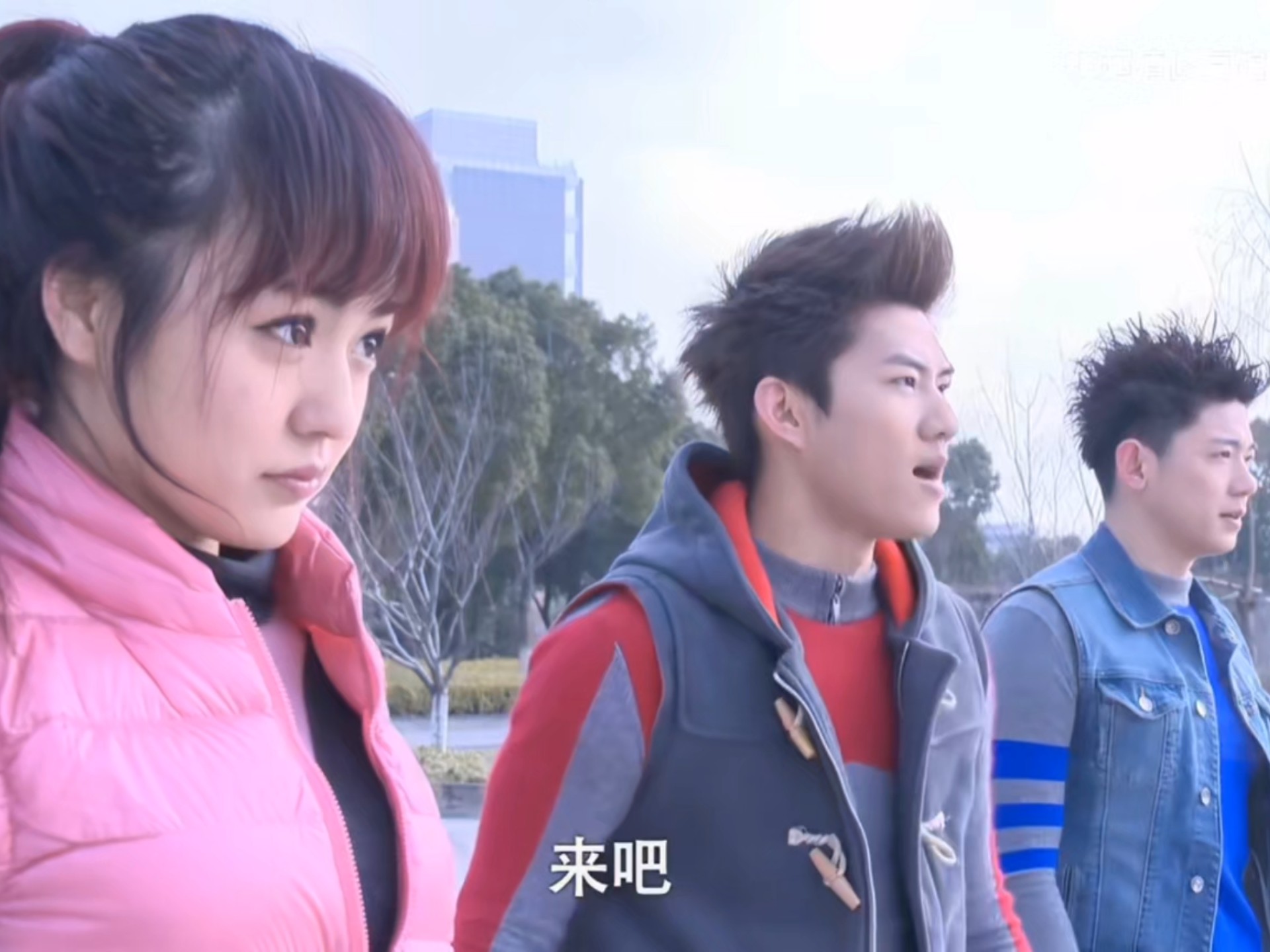 巨神战击队第二部之空间战击队所有的战卫变身,机甲合体,必杀技合集!