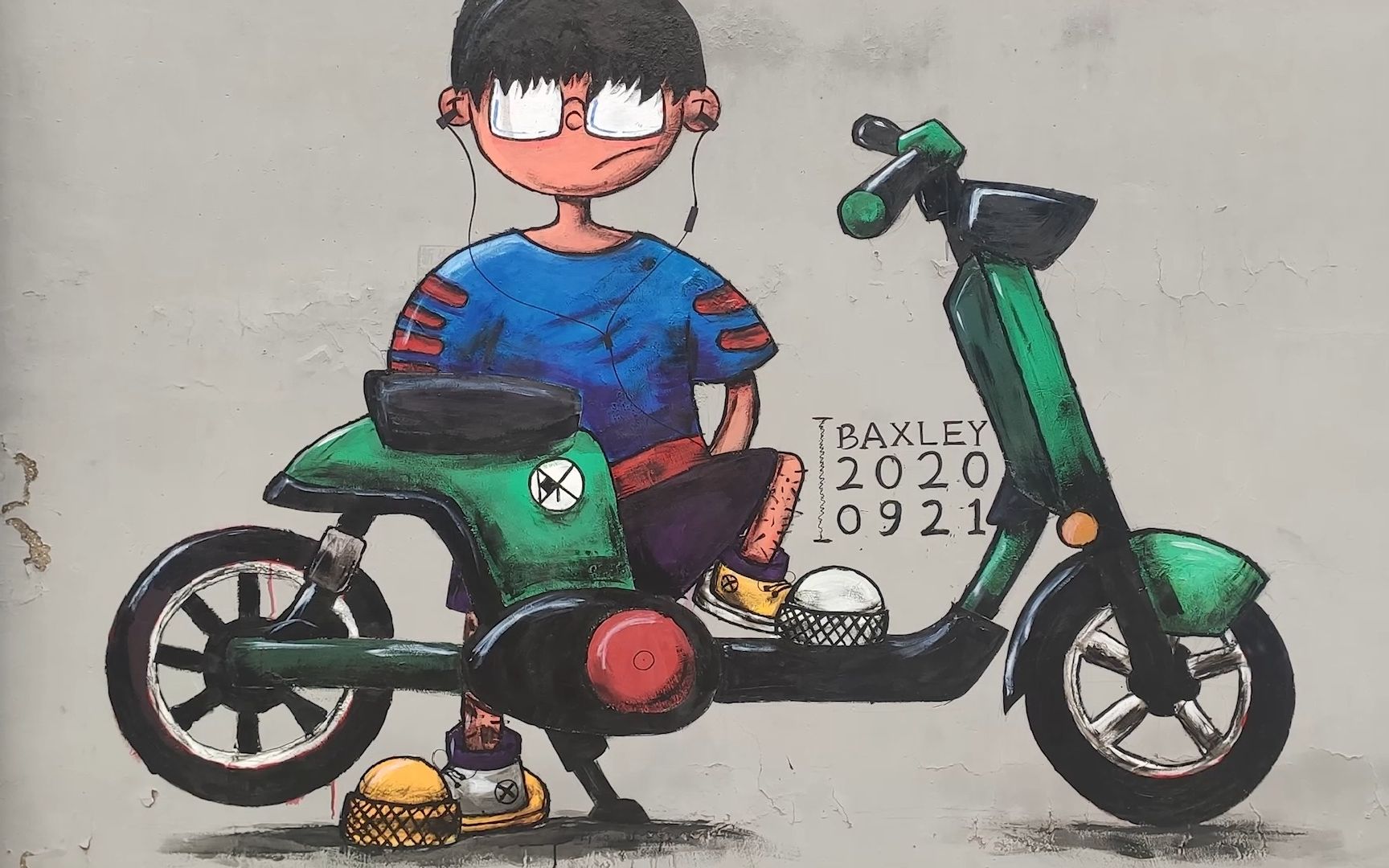 【墙绘】在学校涂鸦墙画自己的卡通形象是什么体验