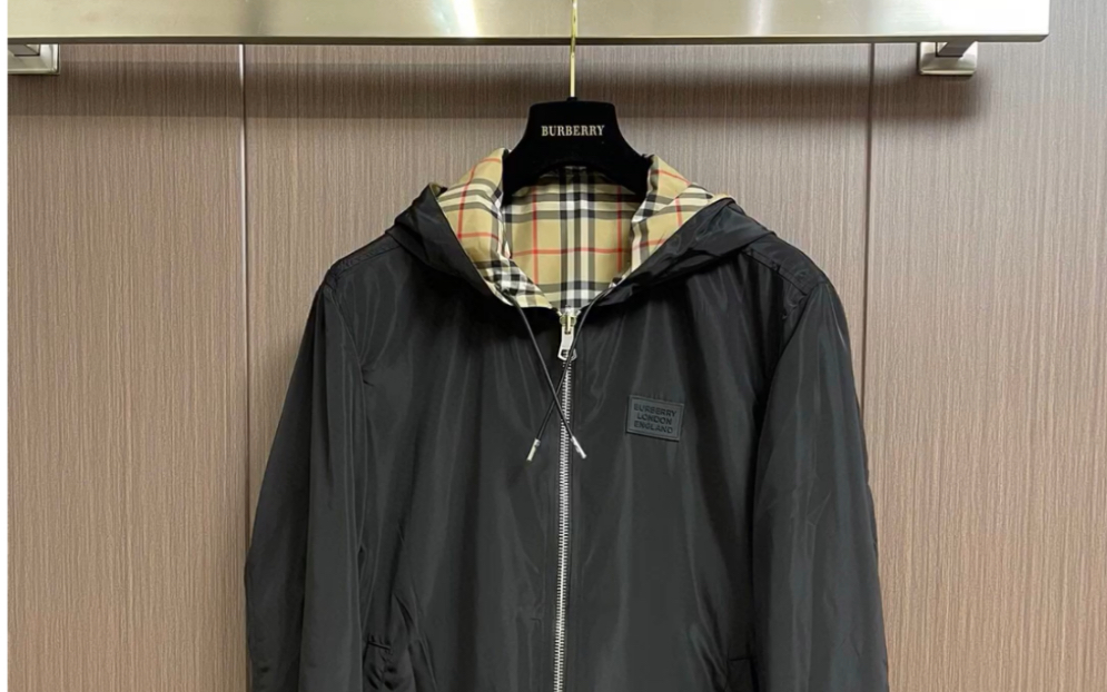 burberry巴宝莉经典小格子双面夹克外套