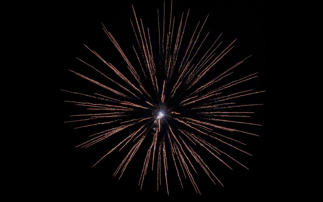 官渡-guandu firework 5 寸礼花弹 金冠变紫升银尾 5display -shell