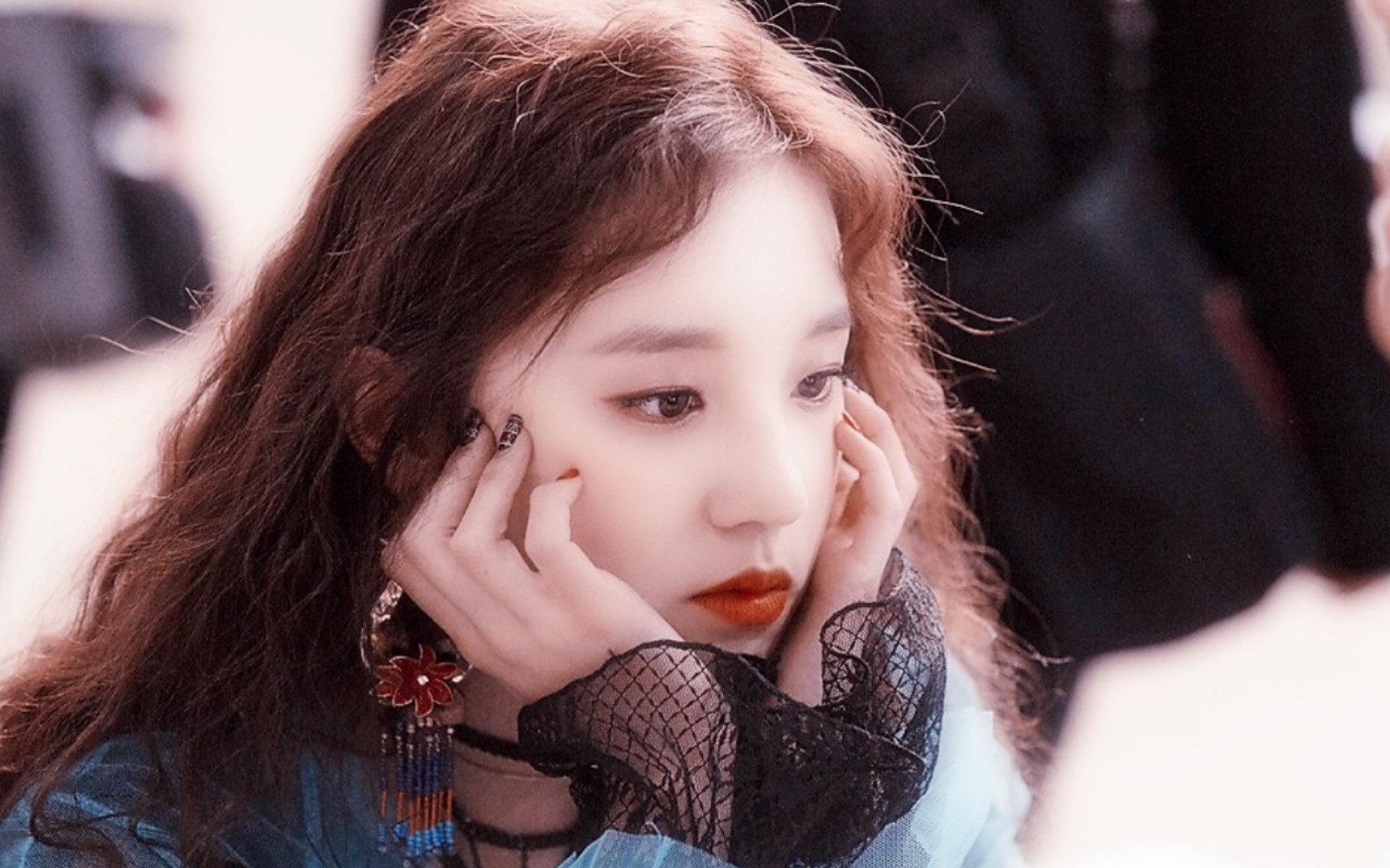 【宋雨琦】是笑起来会戳人心的女孩,也是美丽到无法让人直视的魔法