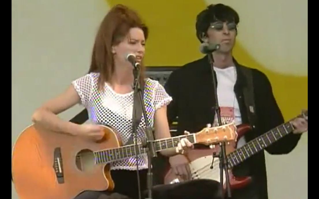 [图]【你仍是唯一】Shania Twain - You're Still The One (Party In The Park) 1999.07.04