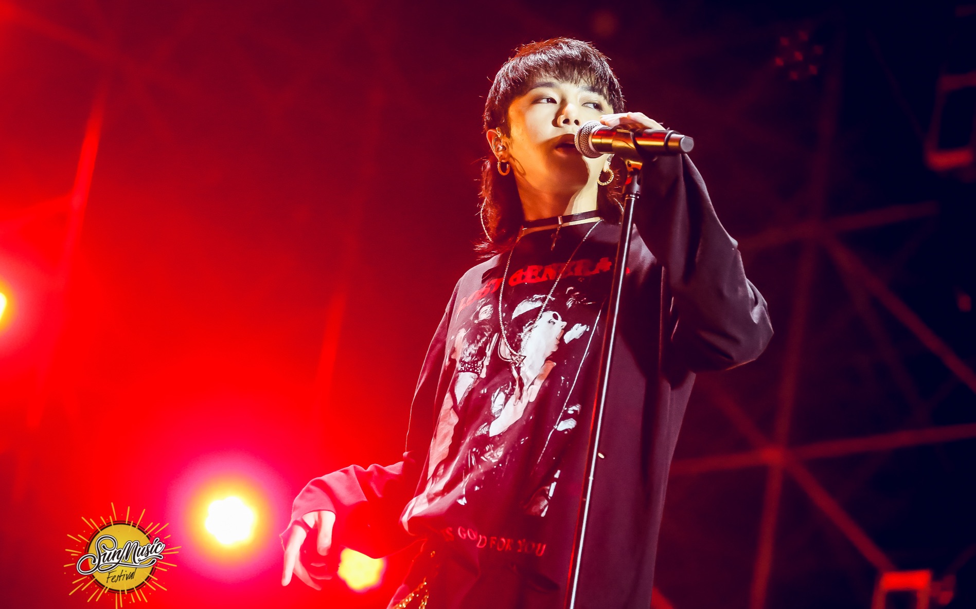 【华晨宇】2018滴水湖音乐节 全程 1080p