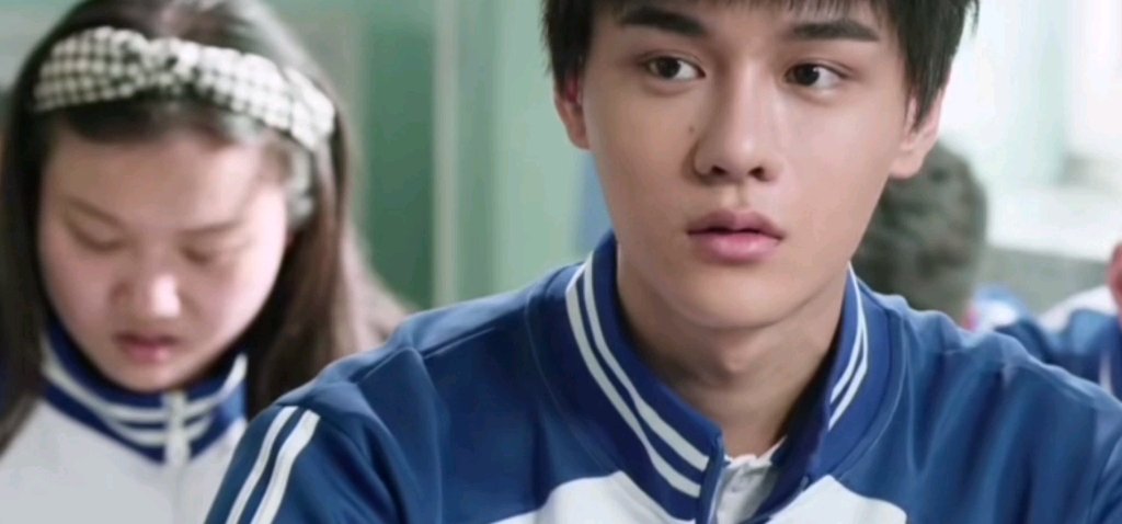 电视剧学生时代总有那么一个人撩动你心