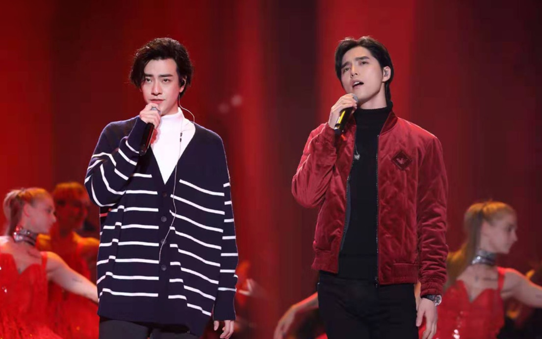 阿云嘎郑云龙《音乐剧云次方》2020跨年演唱会自修全开麦纯享版,戴上